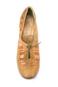 Besu Maple Leather