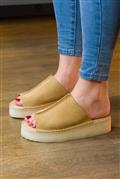 Wedge Slide Mid Tan Suede