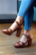 Sandal Plateau Brown Leather