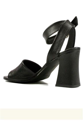 Sandal Black Leather