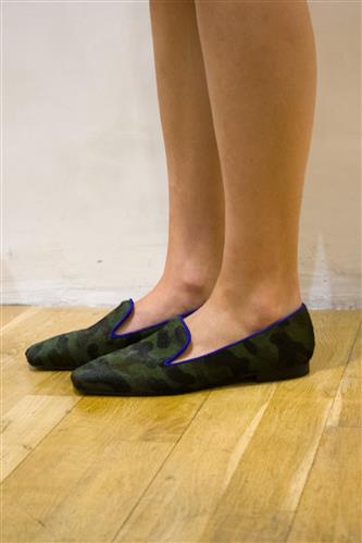 Ballerina Military Pony Skin Bluette Suede Profile