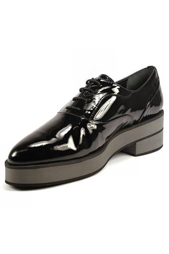 Palomitas Black Patent Leather Grey Gum Outsole