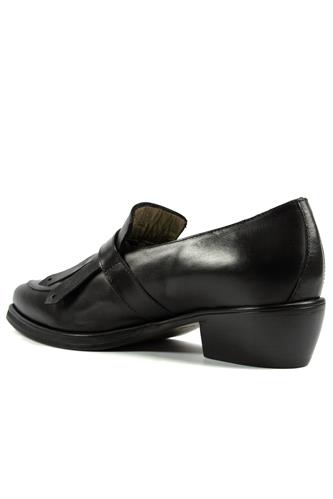 Fringe Moccasin Toledo Black Leather