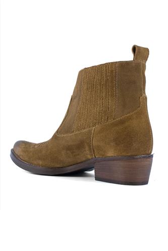 Texan Mud Brown Ages Suede
